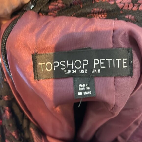 Topshop Petite deep wine colour purple velvet shorts romper lace back size US2 - Picture 7 of 9